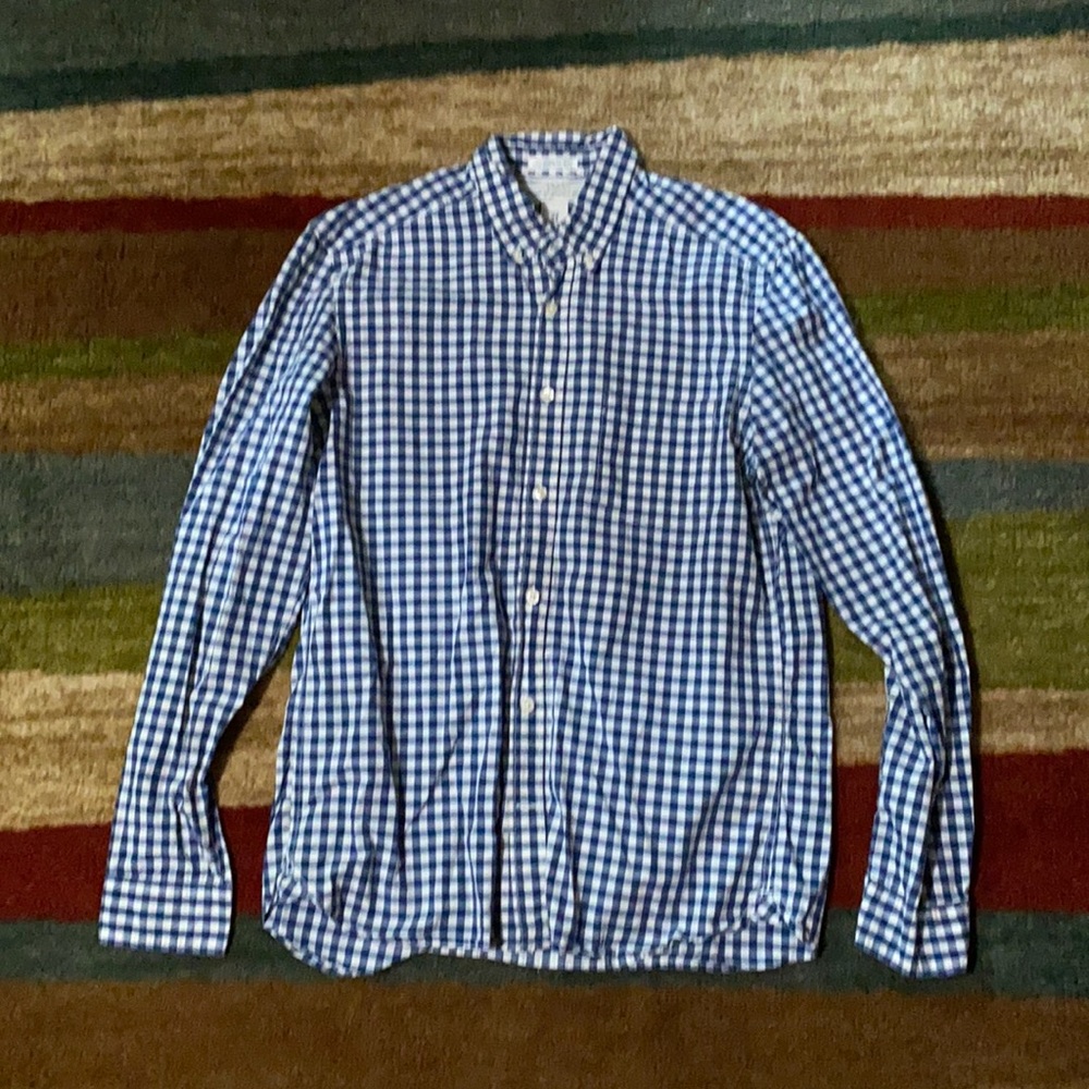 Long Sleeve Button Down Shirt With Basic Pattern! - image 1